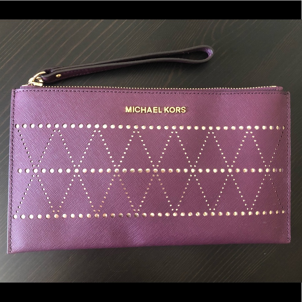 MICHAEL Michael Kors Jet Set Travel Clutch